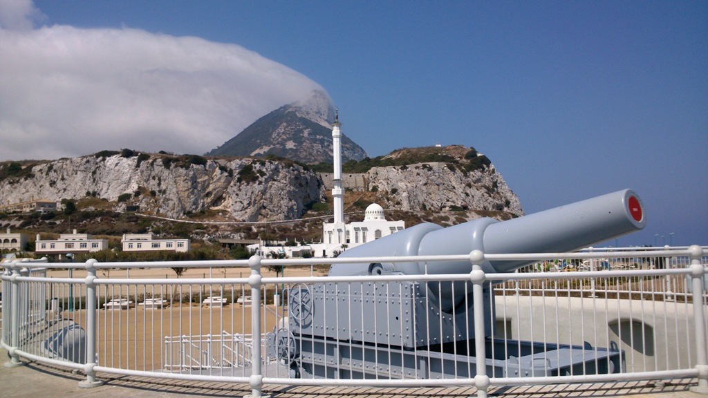 100 ton Gibraltar Gun.