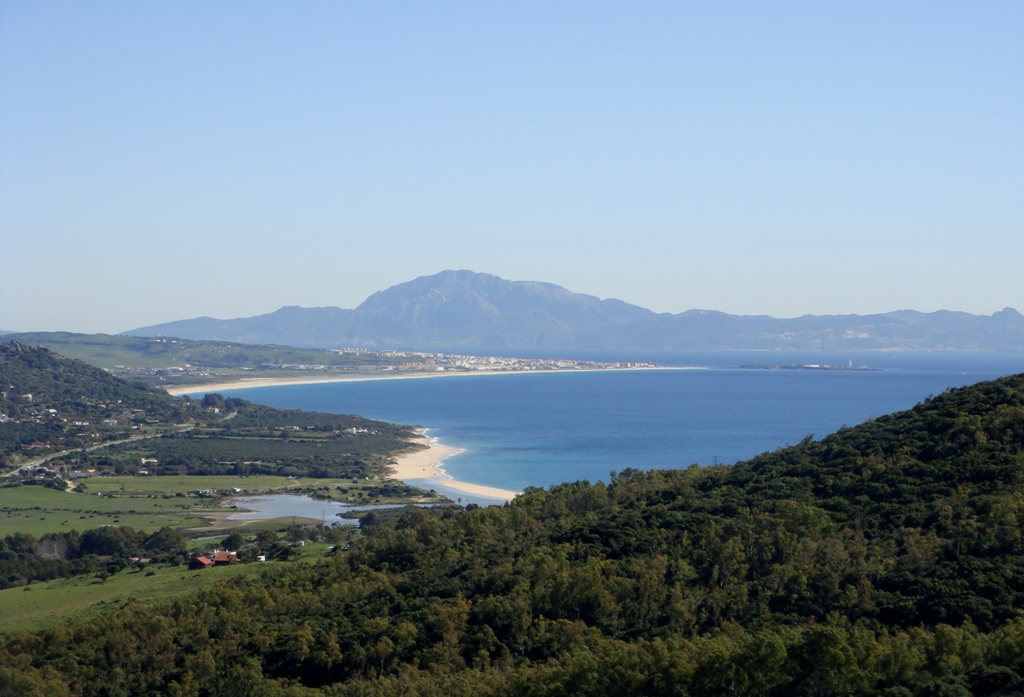 The view of Tarifa seen from Betijuelo.